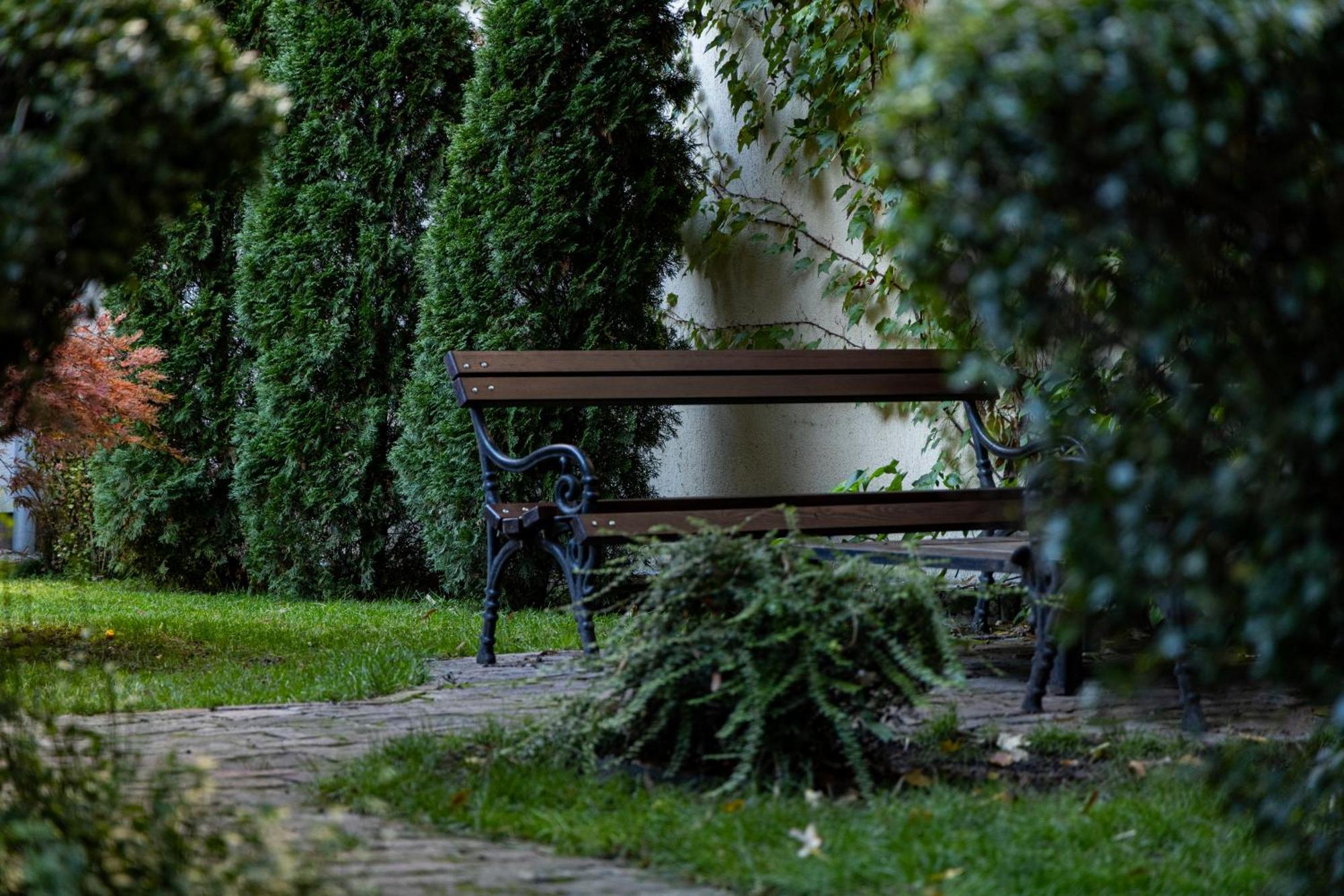 Green And Blue Garden Apartments เบลเกรด ภายนอก รูปภาพ